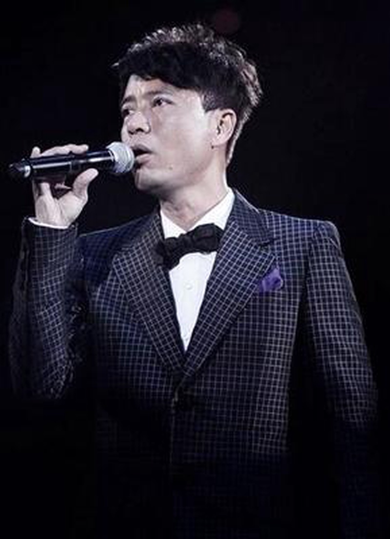 李克勤